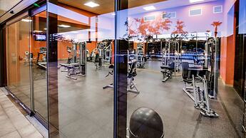 Apache Gold Resort Hotel