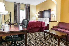 Clarion Inn & Suites Northwest