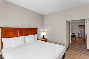 Country Inn & Suites by Radisson, Beckley, WV