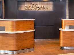 Comfort Inn & Suites Bethlehem Lehigh Valley Airport
