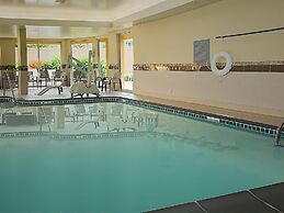 Comfort Inn & Suites Bethlehem Lehigh Valley Airport