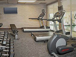 Comfort Inn & Suites Bethlehem Lehigh Valley Airport