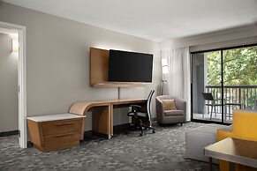 Courtyard by Marriott Lafayette Airport