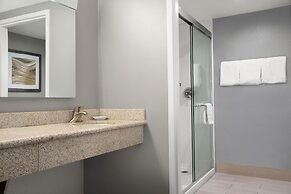 Courtyard by Marriott Lafayette Airport