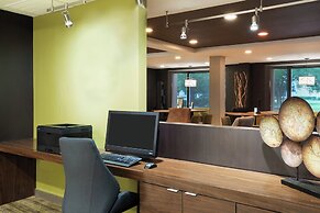 Courtyard by Marriott Lafayette Airport