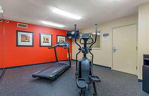 Extended Stay America Suites Tulsa Midtown