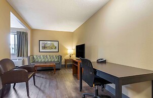 Extended Stay America Suites Tulsa Midtown