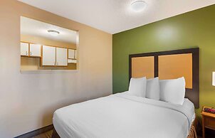 Extended Stay America Suites Tulsa Midtown