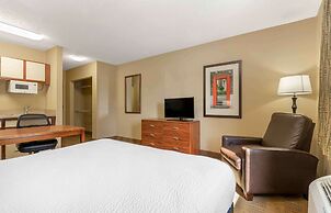 Extended Stay America Suites Tulsa Midtown