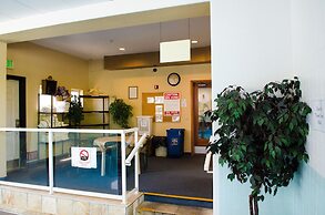 Fairbridge Inn & Suites