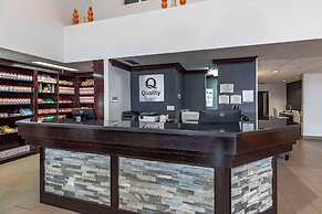 Quality Inn & Suites Denver Airport - Gateway Park