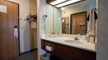 Miles City Hotel & Suites