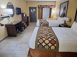 Super 8 by Wyndham Weslaco