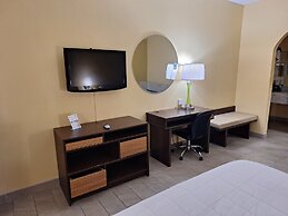 Super 8 by Wyndham Weslaco