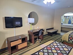 Super 8 by Wyndham Weslaco