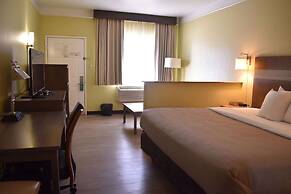 Quality Inn & Suites Gallup I-40 Exit 20