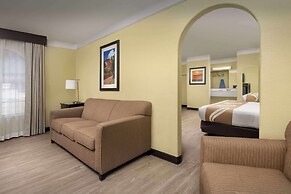 Quality Inn & Suites Gallup I-40 Exit 20