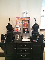 Greenfield Inn & Suites Owensboro, KY Airport