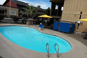 Super 8 by Wyndham Red Bluff