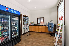 Best Western Sawtooth Inn & Suites