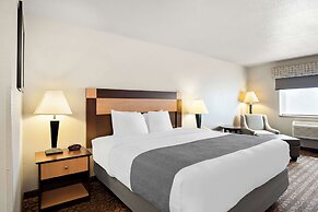 Best Western Sawtooth Inn & Suites