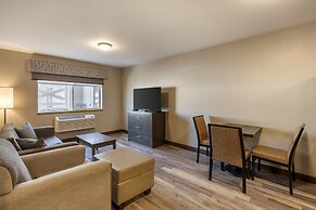Best Western Sawtooth Inn & Suites