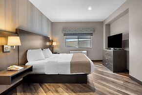 Best Western Sawtooth Inn & Suites