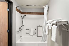 Best Western Sawtooth Inn & Suites