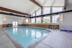 Best Western Sawtooth Inn & Suites