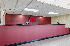 Red Roof Inn & Conference Center Wichita Airport