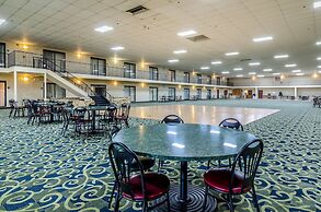 Red Roof Inn & Conference Center Wichita Airport