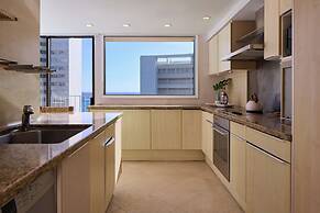 Lotus Honolulu at Diamond Head