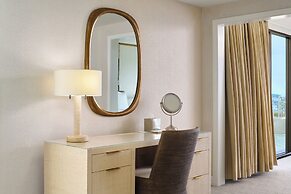 Lotus Honolulu at Diamond Head