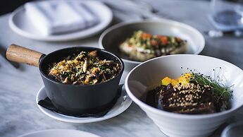 Lotus Honolulu at Diamond Head