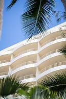 Lotus Honolulu at Diamond Head