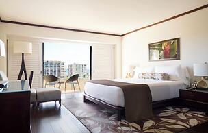 Lotus Honolulu at Diamond Head