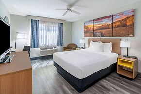 Days Inn by Wyndham Lamar