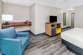 Days Inn by Wyndham Lamar