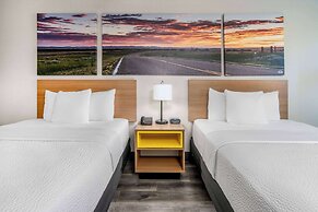 Days Inn by Wyndham Lamar