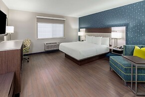 La Quinta Inn & Suites by Wyndham Santa Rosa