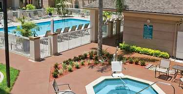 Homewood Suites by Hilton - Fort Myers