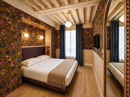 Hotel De Notre Dame Maître Albert