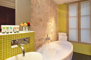 Hotel De Notre Dame Maître Albert