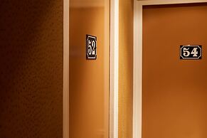 Hotel De Notre Dame Maître Albert