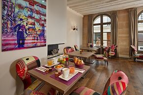 Hotel De Notre Dame Maître Albert