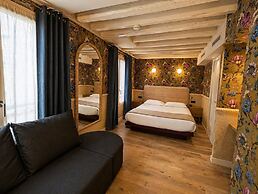 Hotel De Notre Dame Maître Albert