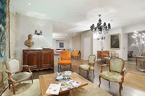 Hotel De Notre Dame Maître Albert