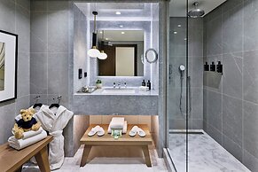 Paris Marriott Champs Elysees Hotel