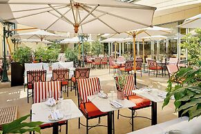 Paris Marriott Champs Elysees Hotel