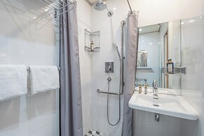 Hotel College De France